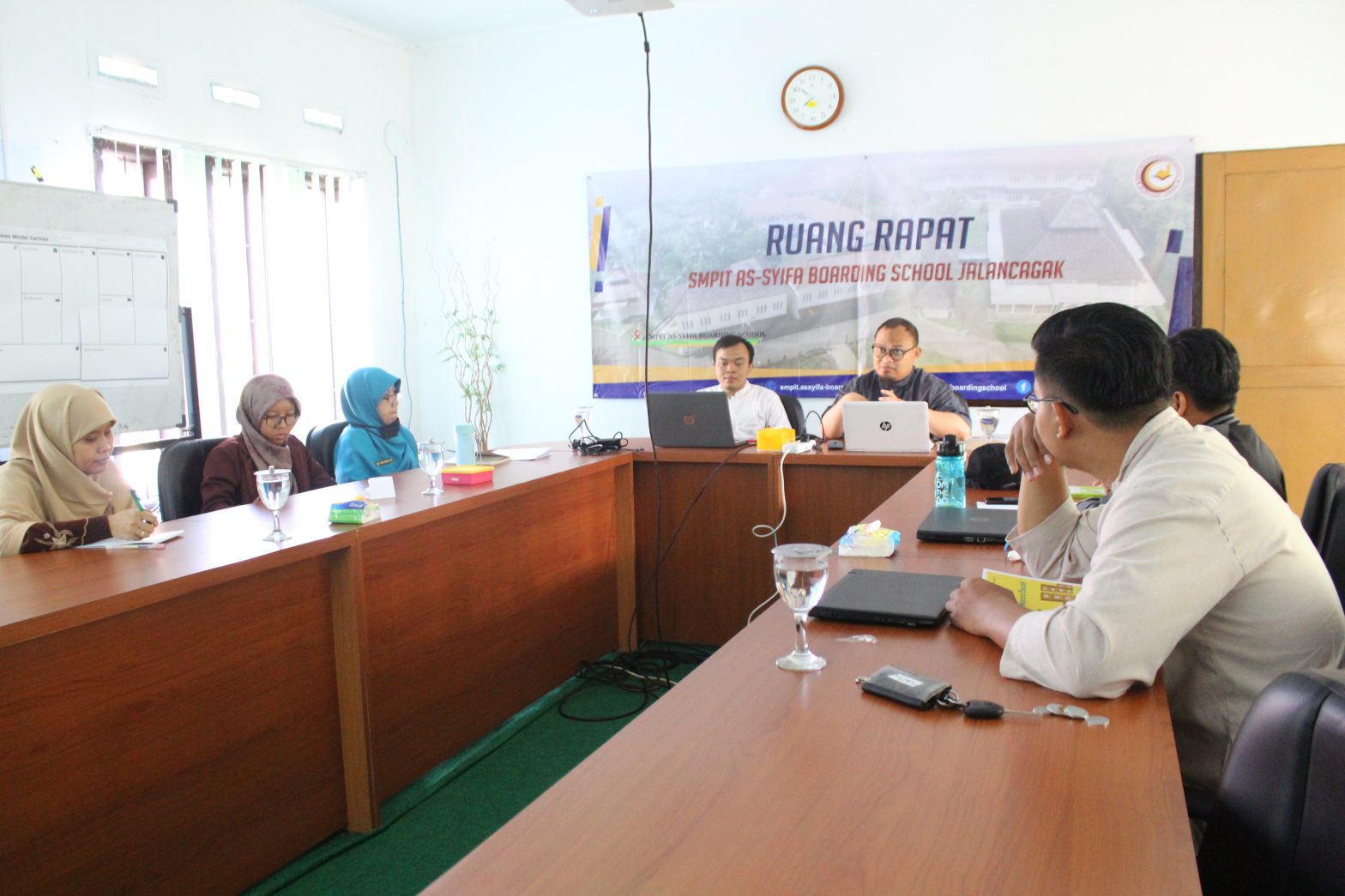 TINGKATKAN KINERJA MELALUI RAPAT EVALUASI KEGIATAN 2019