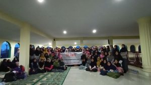 PEMBINAAN AKHLAK MELALUI KEGIATAN MABIT