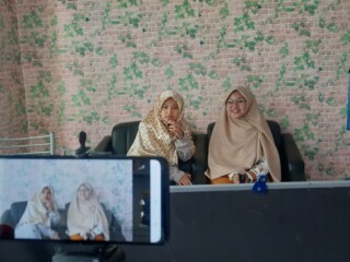 murid as-syifa boarding school dilatih literasi digital dan podcast