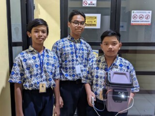 “Inovasi Peduli Lingkungan, Robot Pintar Karya Siswa SMPIT As-Syifa Masuk Final ISC”