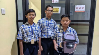 “Inovasi Peduli Lingkungan, Robot Pintar Karya Siswa SMPIT As-Syifa Masuk Final ISC”