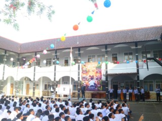 Language Festival 2025: Wujudkan Semangat Berbahasa dan Kreativitas Siswa SMPIT As-Syifa Jalancagak