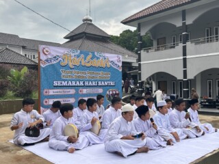 SMPIT As-Syifa Jalancagak Semarakkan Hari Santri 2025