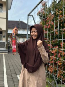 photo 6071199327217978784 w