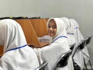 712 Siswa SMPIT As-Syifa Ikuti ASAS Gasal 2025 Berbasis CBT