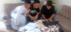 Bersiap Bersinar! Murid Kelas 9 As-Syifa Jalani Pembimbingan Menjelang Presentasi KTI 32 pp11