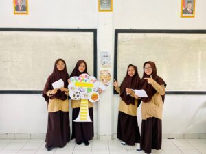 Ujian KTI Kelas 9 SMPIT As-Syifa Jalancagak: Menanamkan Adab Islami melalui Karya Ilmiah dan Presentasi Kreatif