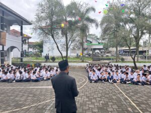 photo 6118155766578484771 w