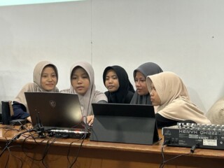 Workshop Live Streaming dan Multimedia Tingkatkan Kompetensi Tim Media Sekolah