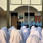 Hari Pertama Sekolah Tahun Ajaran 2026/2027, Murid SMPIT As-Syifa Boarding School  Jalancagak Awali Pembelajaran dengan Apel dan Musafahah