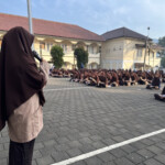 silent reading smpit assyifa
