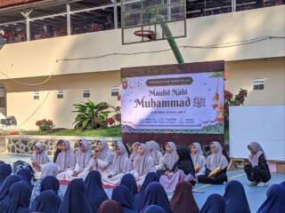 Memperingati Maulid Nabi Muhammad SAW: Meneladani Hijrah Rasulullah di SMPIT Asyifa Boarding School