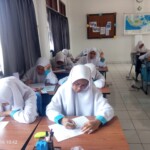 Menjemput Hasil dari Sebuah Ikhtiar, Murid SMPIT As-Syifa Jalani PTS