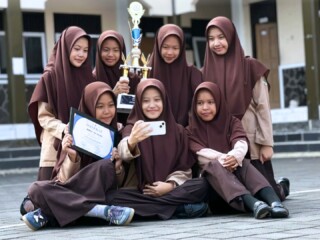 Raih Juara 1 Video Dakwah Kreatif, Murid SMPIT As-Syifa Tampilkan Dakwah Inspiratif