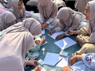 Merawat Budaya Baca, Menumbuhkan Kreativitas: Semarak Hari Literasi di SMPIT As-Syifa Boarding School Jalancagak